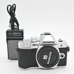 OLYMPUS Mirrorless OM-D E-M10 MarkIII [Near Mint/1400 Shot] - Picture 1 of 11
