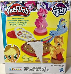 Play-Doh My Little Pony Ponyville Pies Set with 5 Play-Doh Colors (Amazon Exc...