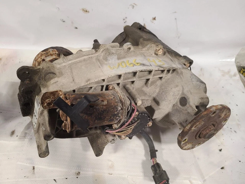 Transfer Case Warner 1354 Electric Shift Fits 06-10 MAZDA B-4000 2123368 - Image 1 of 4