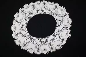 FRENCH ANTIQUE EDWARDIAN COTTON & SILK HAND MADE LACE TRIM 36" L X 36" WIDTH - Picture 1 of 6