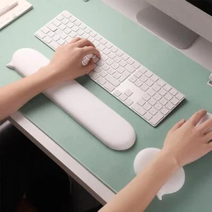 Mouse Keyboard Wrist Protection Rest Pad Ergonomics Pill Silicone Wrist Z9X2 - Picture 1 of 17