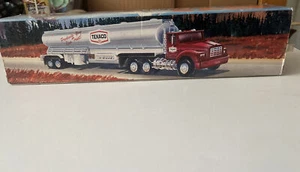 1975 Texaco Toy Tanker Truck (1995 Edition) Battery Operated - Picture 1 of 10