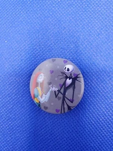 Disney Pin Nightmare Before Christmas Valentine's Day Jack and Sally Button Pin - Picture 1 of 5