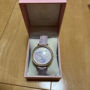 Hello kitty Kawaii pink leopard print wristwatch Sanrio Unused - Picture 1 of 6