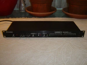 Rocktron 320, Dual Channel Compressor/Leveler, Vintage Rack - Picture 1 of 12