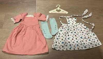 PC/AMERICAN GIRL Felicity's Spring Gown with Pinner Apron and Embroidered Socks - Image 1 of 4