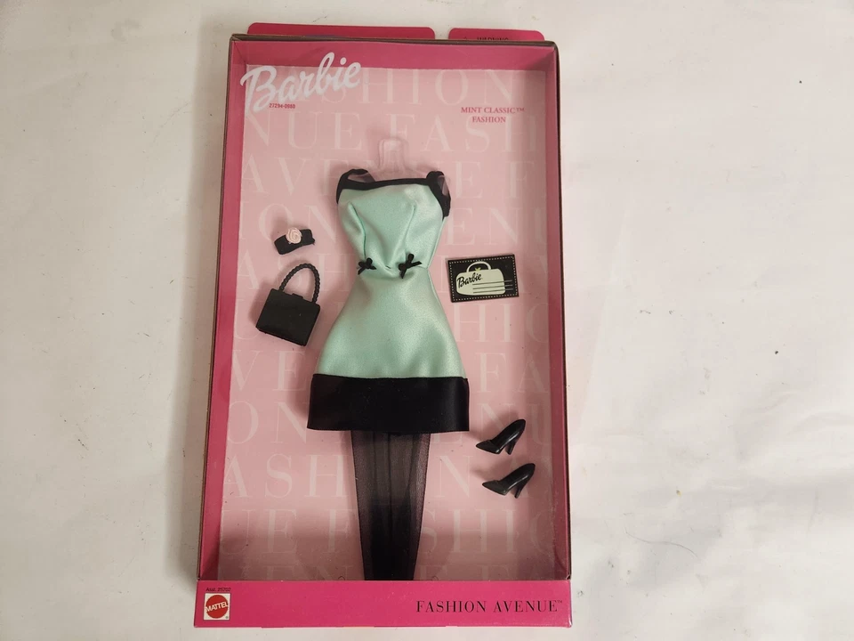 Barbie Fashion Avenue Mattel 2000 Charm Styles Daisy Cafe Dress 25702