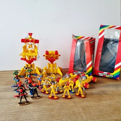 Vintage 80's Britains Stargard Space Canon Landing Pad Buggy Aliens Figures Lot - Image 1 of 4