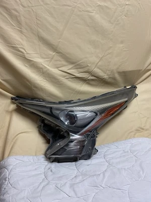TOYOTA PRIUS HEADLIGHT LEFT DRIVER 2016 2017 2018 OEM 260106JL1A - Image 1 of 4