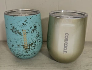 2 nuovi bicchieri CORKCICLE 12 oz oro champagne e turchese rustico RIMANI CALDO/FREDDO - Foto 1 di 5