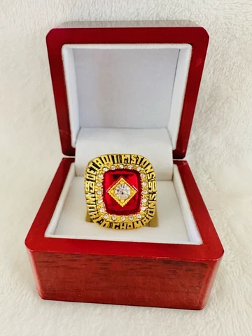 1990 Detroit Pistons Championship  Ring W Box, πΊπΈ SHIP Cover