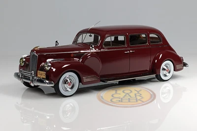 1941 Packard 180 7-Passenger Limousine - Maroon 1:43 Esval Models EMUSPA43000000 - Image 1 of 4