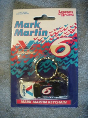 MARK MARTIN #6 KEY CHAIN - 1:87 SCALE NEW IN SEALED PACKAGE - Image 1 of 4