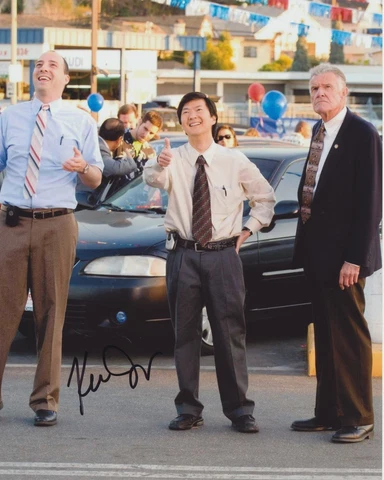 KEN JEONG SIGNED THE GOODS: LIVE HARD, SELL HARD 8X10 PHOTO Cover