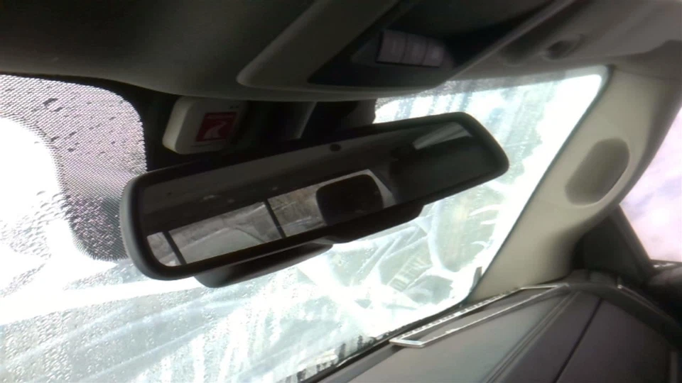 RAM1500   2015 Rear View Mirror 27707909 - Image 1 of 1