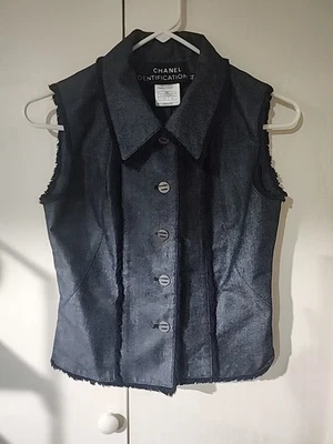 复古香奈儿女式牛仔背心,上好二手。  没有注解。 36码 — 第 1/4 张图片