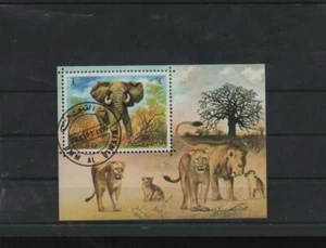 Elefanten Block sehr schön aus Umm Al Qiwain  - Picture 1 of 1