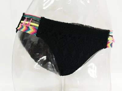 Calcinha de biquíni Bongo preta crochê tribal borla #3476 - Imagem 1 de 3