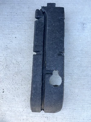 1998 MERCEDES-BENZ S320 W140 FRONT BUMPER COVER IMPACT BAR FOAM ABSORBER RIGHT - Image 1 of 3