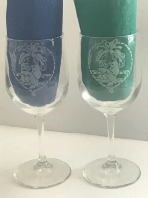 Juego de tostadas de vino de boda occidental, grabado vaquero y vaquera atado Foto 1 de 4