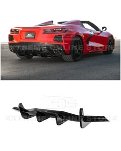 Base para Corvette C8 de 20 unidades | Difusor adicional de parachoques trasero negro brillante con aleta - Imagen 1 de 21