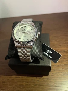 reloj elegante Color blanco sin estrenar de gran calidad con números de diseño - Imagen 1 de 3