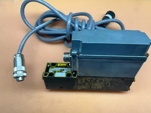 Parker D1FME84MCNBJ0020 24VDC 2A w/cable p/n EHC158GE - Picture 1 of 10