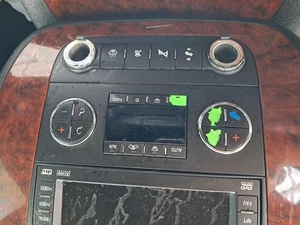 2007 Chevrolet Tahoe Climate Control Module OEM Worn Buttons 655-02029 - Picture 1 of 12