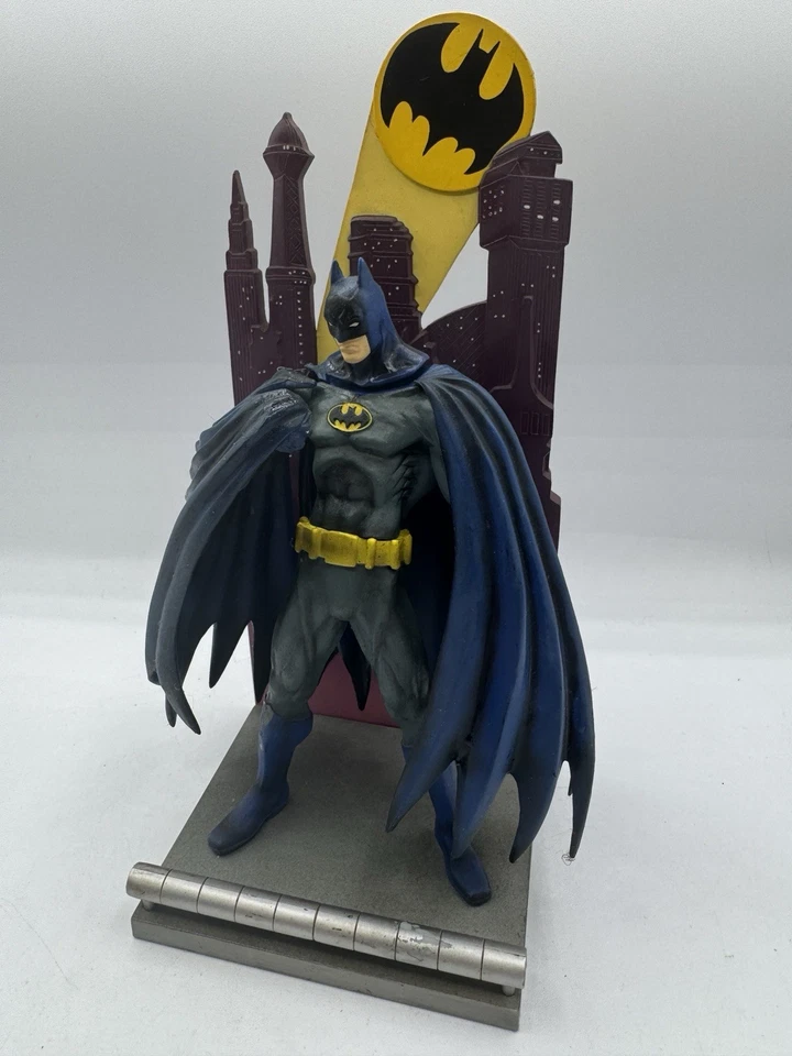 Figura Batman Yamato DC - Guardianes de Gotham 6" Foto 1 de 4