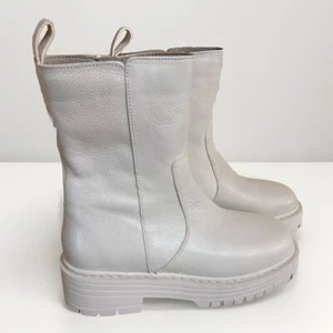ROOLEE PANTHER WOMANS LEATHER ICE/CREAM COLORED CALF HIGH BOOT SIZE 10 NEW - Picture 1 of 13