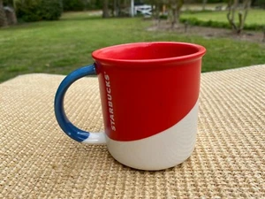Taza de café Patriotic 2017 Starbucks 12 oz clásica roja blanca y azul mango como está  - Imagen 1 de 3