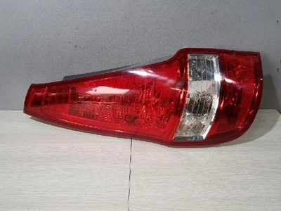 2010 Hyundai Elantra GT i30 cw Rear,Left Halogen TailLight 92401 2L100 - image 1 of 4