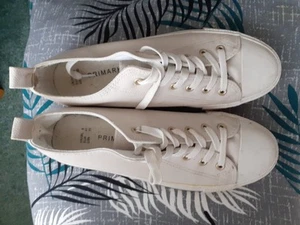White Canvas Shoes From Primark Size 8 - Picture 1 of 5