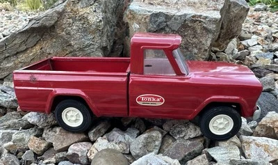 1960’s TONKA Jeep Gladiator Pick Up Truck Pressed Steel series 52030 - Image 1 of 4