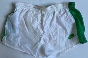 Pantalones Cortos para Correr NIKE Vintage Años 80 Niños Nylon Logo Blanco Forrado Talla XL Japón Atléticos - Imagen 1 de 5