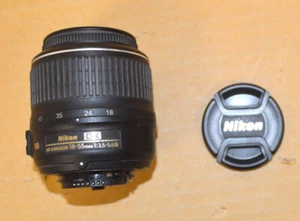 Nikon DX AF-S Nikkor 18-55mm f/1:3.5-5.6G VR Zoom Lens (No AF) - Picture 1 of 4