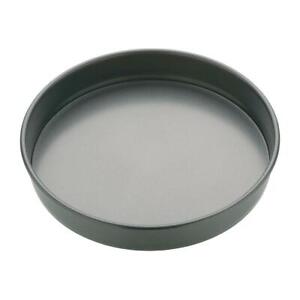 Master Class Loose Base Round Sandwich Pan with Non Stick Coating