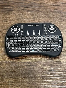 Wireless Keyboard with Built In Touchpad Mouse for PC. No Dongle. - Picture 1 of 4