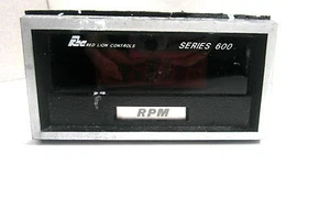 USED RED LION CONTROLS 5161040 TACHOMETER SER. 600 - Picture 1 of 2