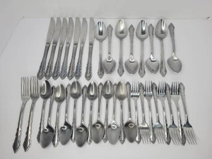 Vintage 37-teiliges Rogers Edelstahl Besteck Silberbesteck Set Löffel Gabeln Messer - Bild 1 von 24