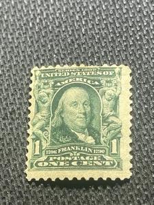 Antico francobollo USA Scott 300 Ben Franklin come nuovo gomma originale incernierata - Foto 1 di 2
