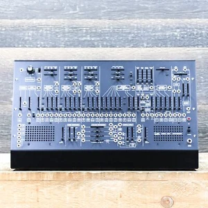 ARP 2600 M Semi-Modular Synthesizer 2 Voices Polyphony Analog Synthesizer w/Case - Picture 1 of 21