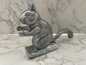 VTG Nutcracker Squirrel on Log Cast Aluminum Metal 6” - Picture 1 of 9