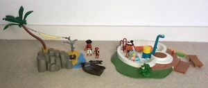 Playmobil bundle-9422 Family Fun Swimming Pool & 4139 Pirate Island - Picture 1 of 8