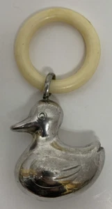 Anillo de dentición vintage enchapado en plata de 3 7/8" x 1 3/4" pato bebé sonajero - Imagen 1 de 8