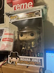 INDIANA JONES Jumbo Funko POP - Picture 1 of 2