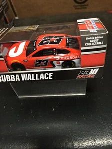 NEU Diecast Chassis 1:64 Action Bubba Wallace #23 DoorDash 2021 Camry - Bild 1 von 4