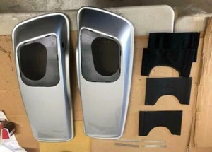 OS&D Advanblack Barracuda Silver 6x9 Saddlebag Speaker Lids For 2014+ Harley - Bild 1 von 2