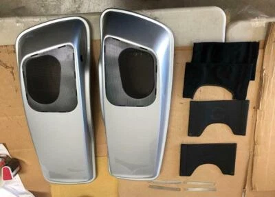 OS&D Advanblack Barracuda Silver 6x9 Saddlebag Speaker Lids For 2014+ Harley - Image 1 of 2