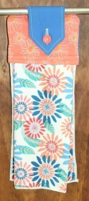 TOALLA DE MANO FLOR MELOCOTÓN Y MARGARITA AZUL HECHA A MANO COCINA COLGANTE COLORIDA Foto 1 de 3